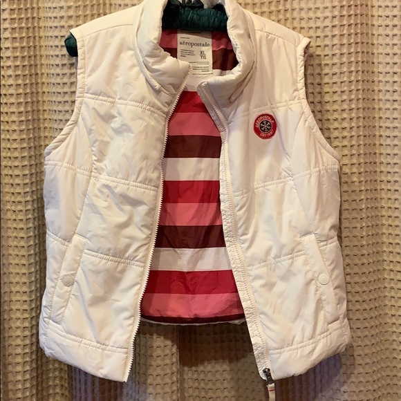⚜️EUC white AEROPOSTALE puffer vest - Picture 3 of 5